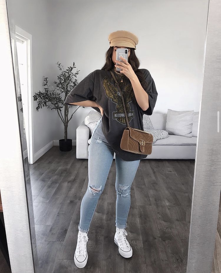 t-shirt and jeans outfit